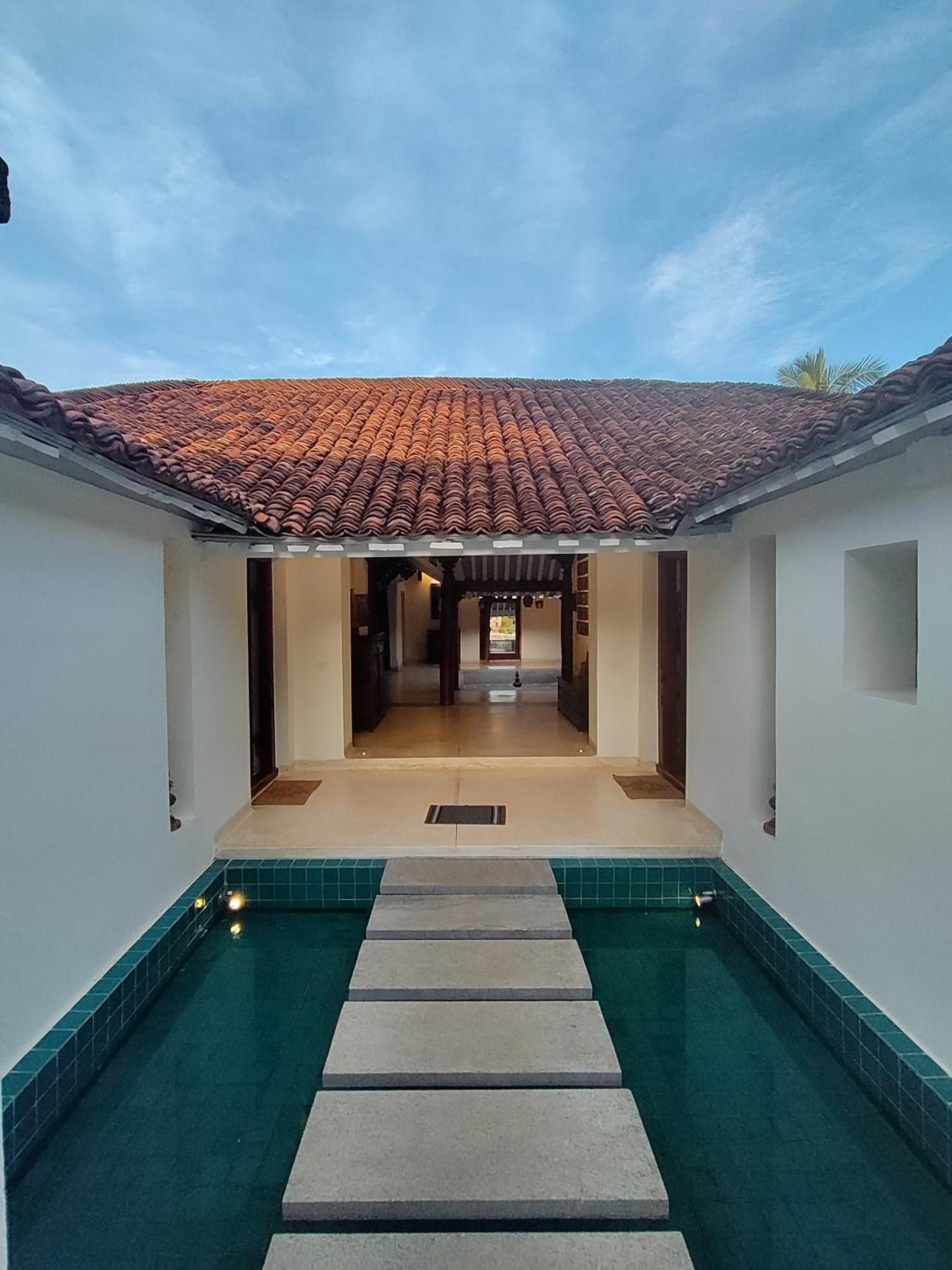 Mangala Heritage By Luxunlock Private Villas Tirukkannapuram Экстерьер фото